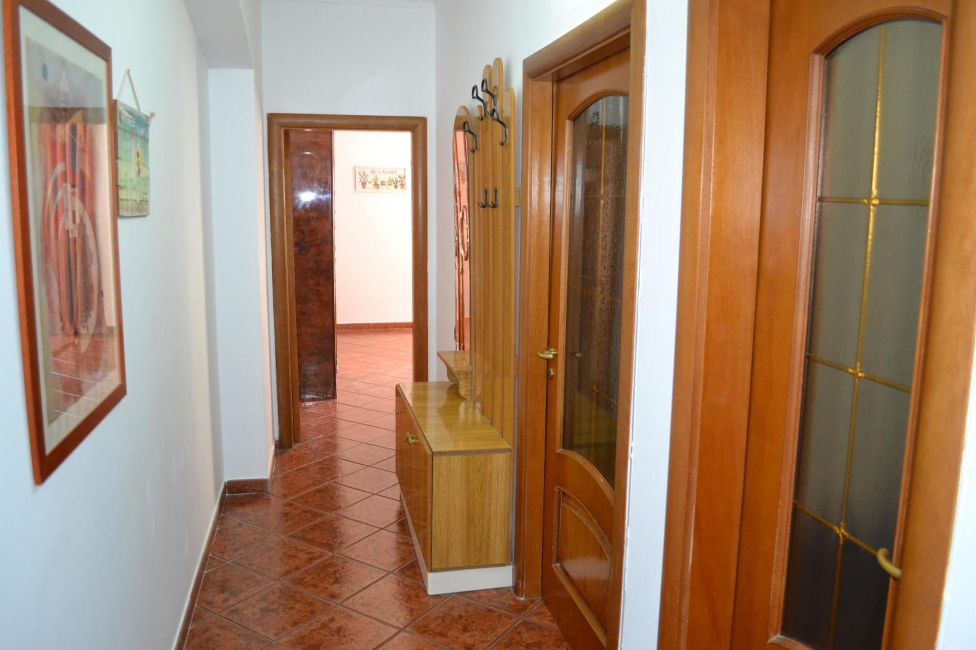Central 5 Bedrooms Apartment Partial Seaview Vlorë Extérieur photo