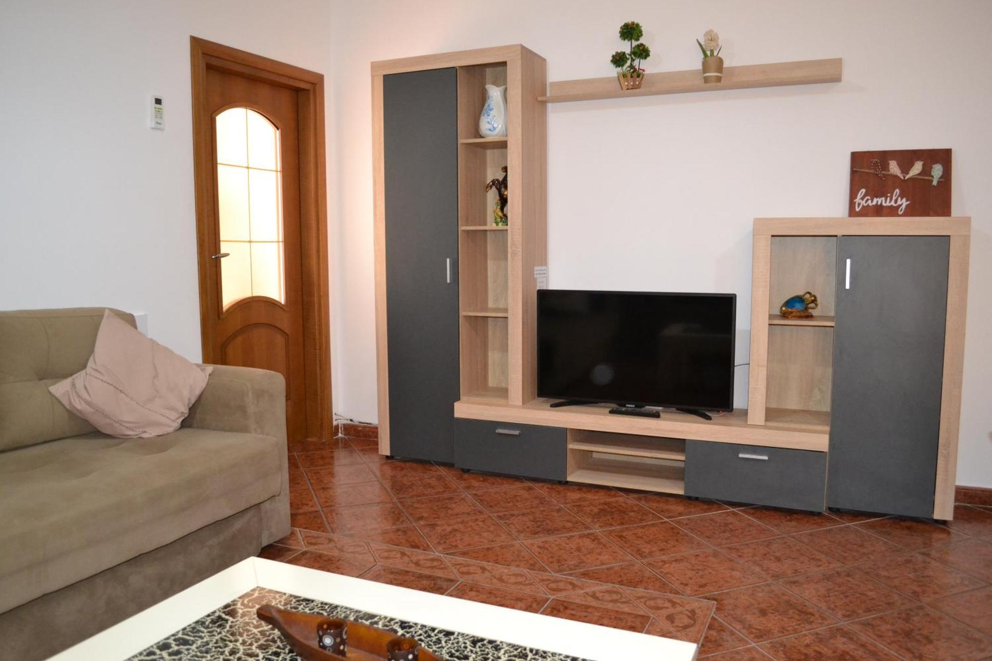 Central 5 Bedrooms Apartment Partial Seaview Vlorë Extérieur photo