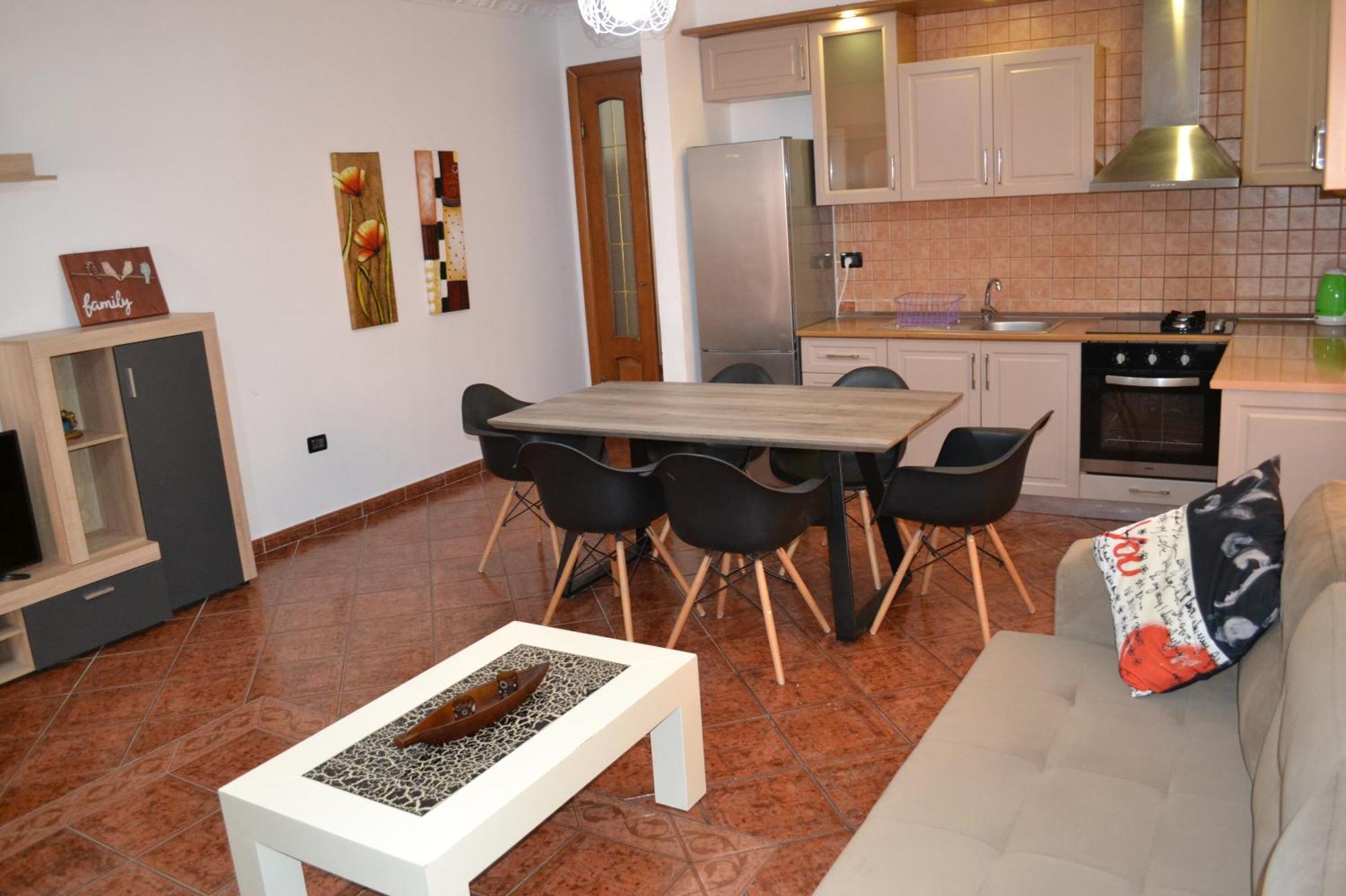 Central 5 Bedrooms Apartment Partial Seaview Vlorë Extérieur photo